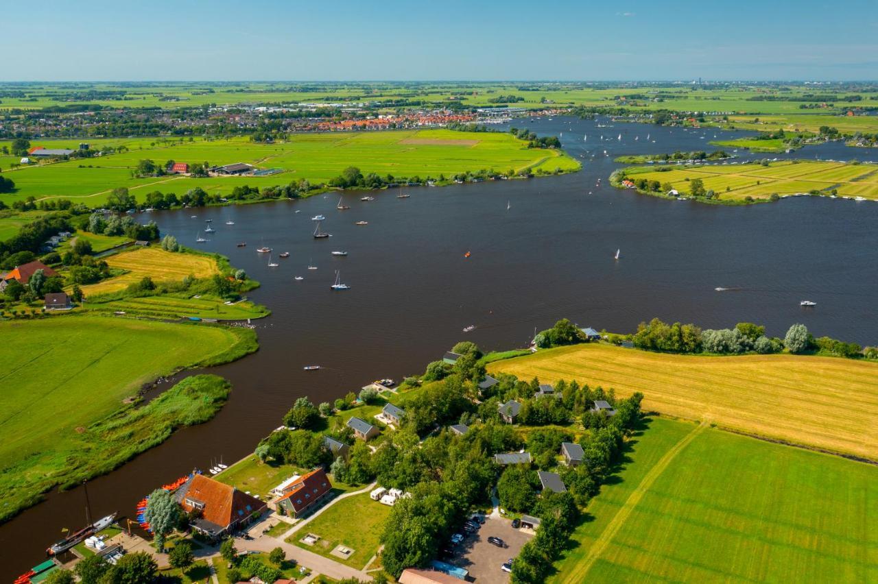 Pean-Buiten Waterlodges Nes  Esterno foto